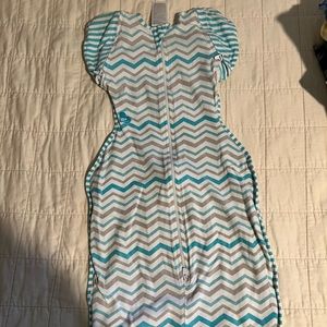 Love To Dream 50/50 swaddle